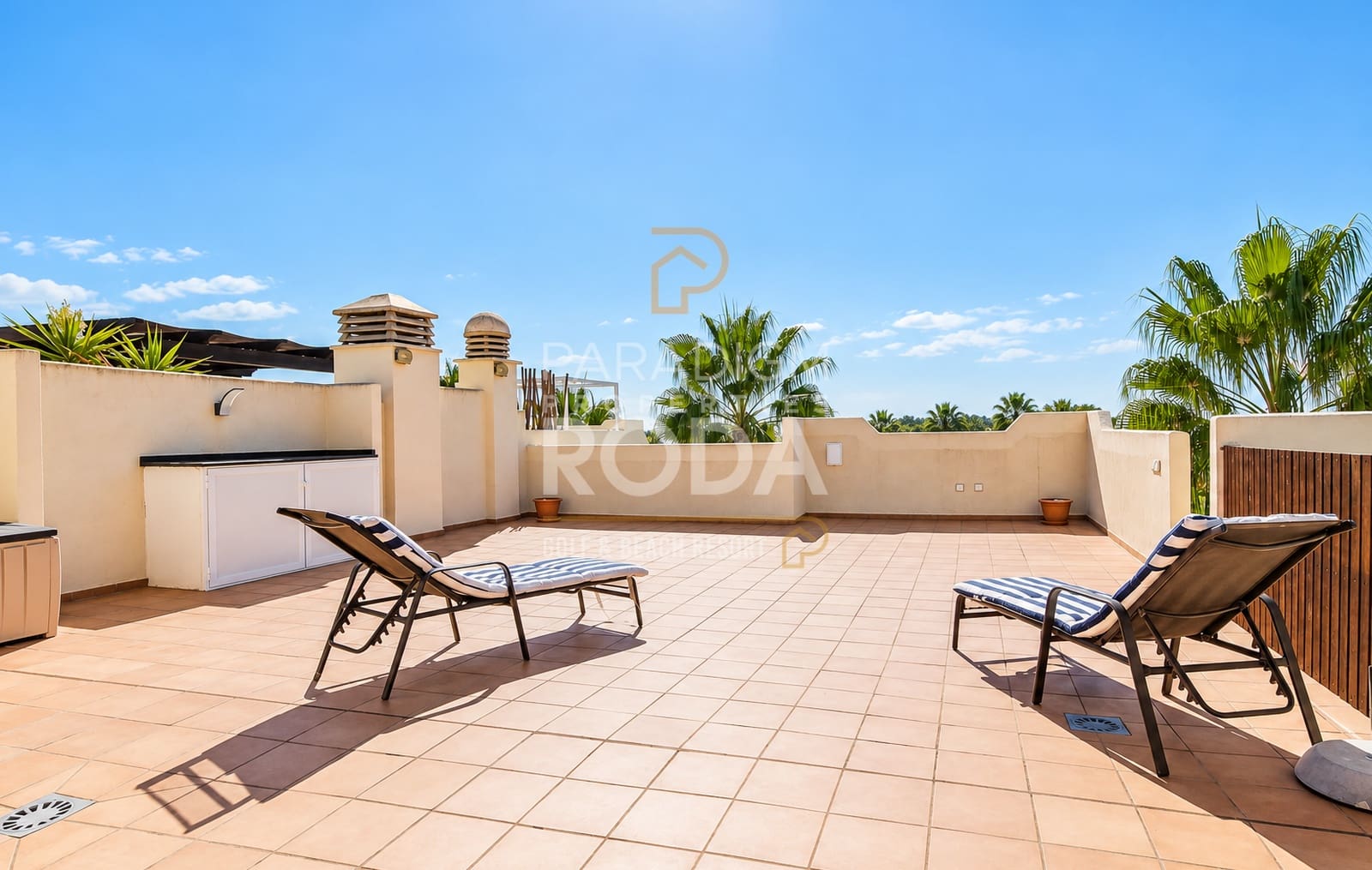 2 slaapkamer Penthouse te koop in Roda met zwembad garage - € 249.900 (Ref: 10130152)