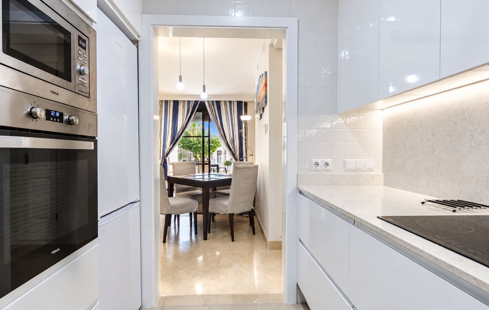 2 soverom Leilighet til salgs i Roda med svømmebasseng garasje - € 229 995 (Ref: 10148118)