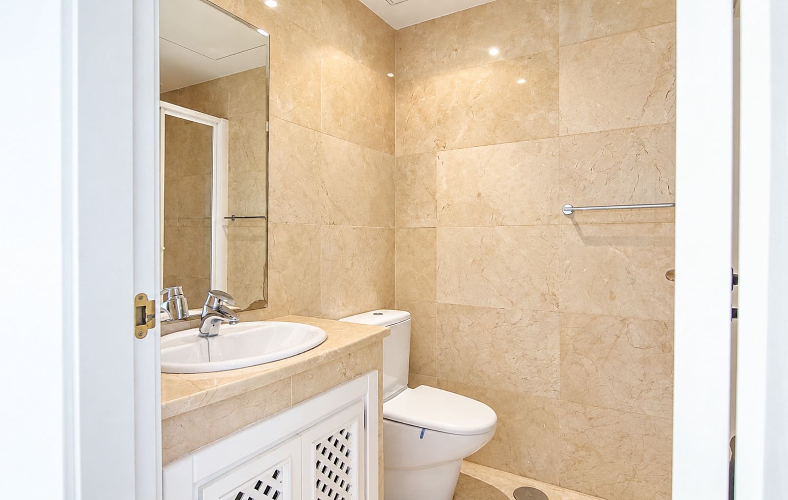 2 sypialnia Penthouse na sprzedaż w Roda z basenem garażem - 229 900 € (Ref: 10162422)