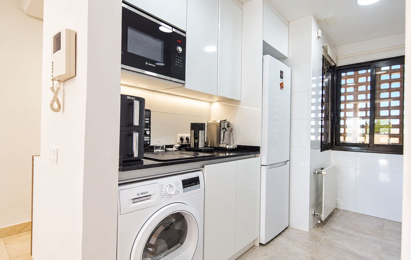 Ático de 2 habitaciones en Roda en venta con piscina garaje - 274.950 € (Ref: 10168888)