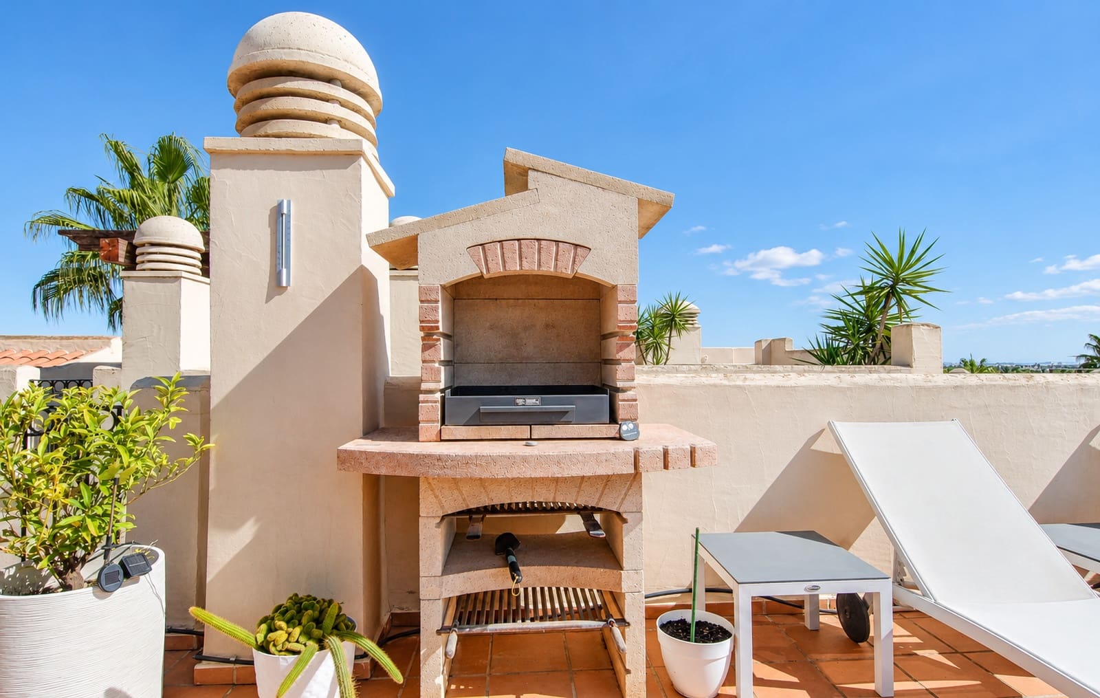 Ático de 2 habitaciones en Roda en venta con piscina garaje - 274.950 € (Ref: 10168888)