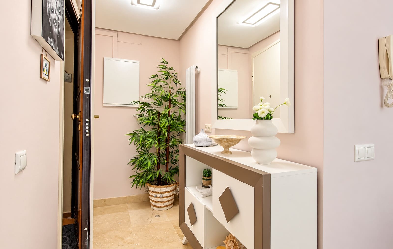 Ático de 2 habitaciones en Roda en venta con piscina garaje - 274.950 € (Ref: 10168888)