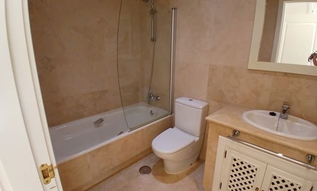 2 bedroom Apartment for sale in Roda Golf, San Javier with pool - € 165,000 (Ref: 8999424)