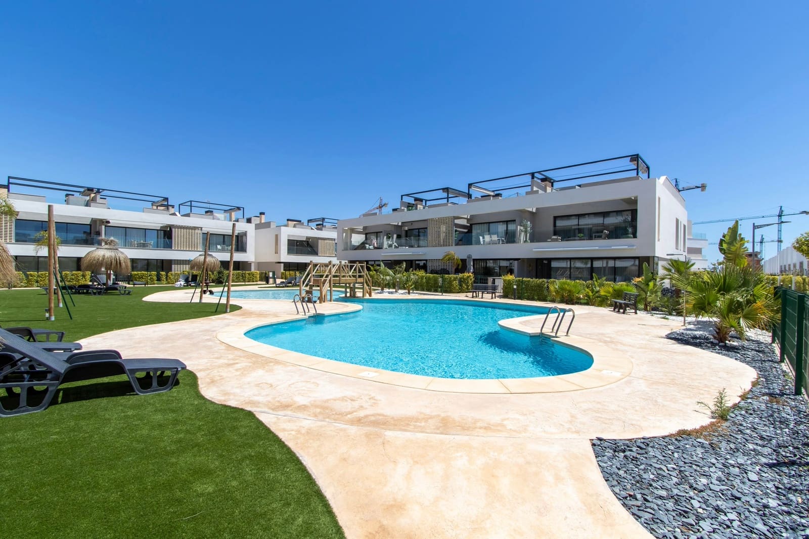 2 bedroom Apartment for sale in Torre-Pacheco with pool - € 299,900 (Ref: 9008702)