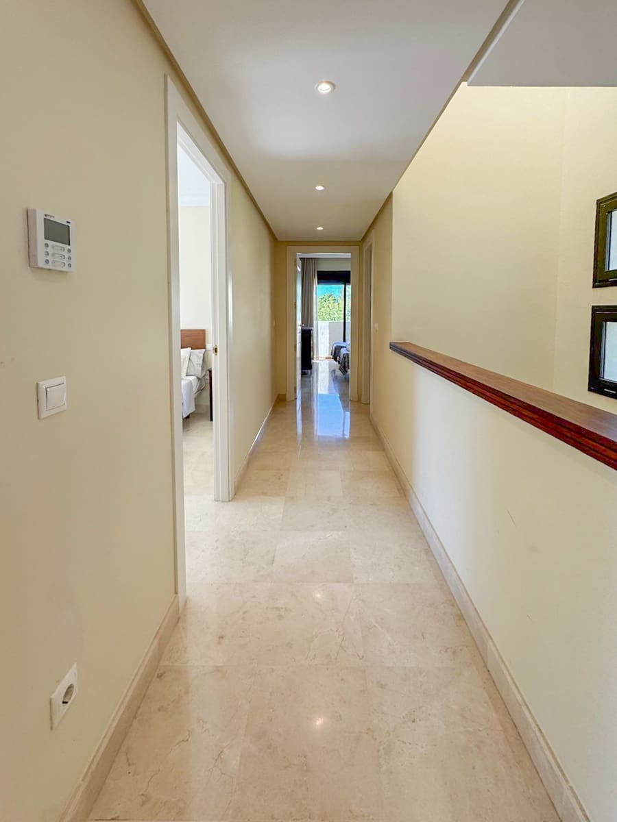 4 soveværelse Villa til salg i Roda med swimmingpool garage - € 624.950 (Ref: 9360107)