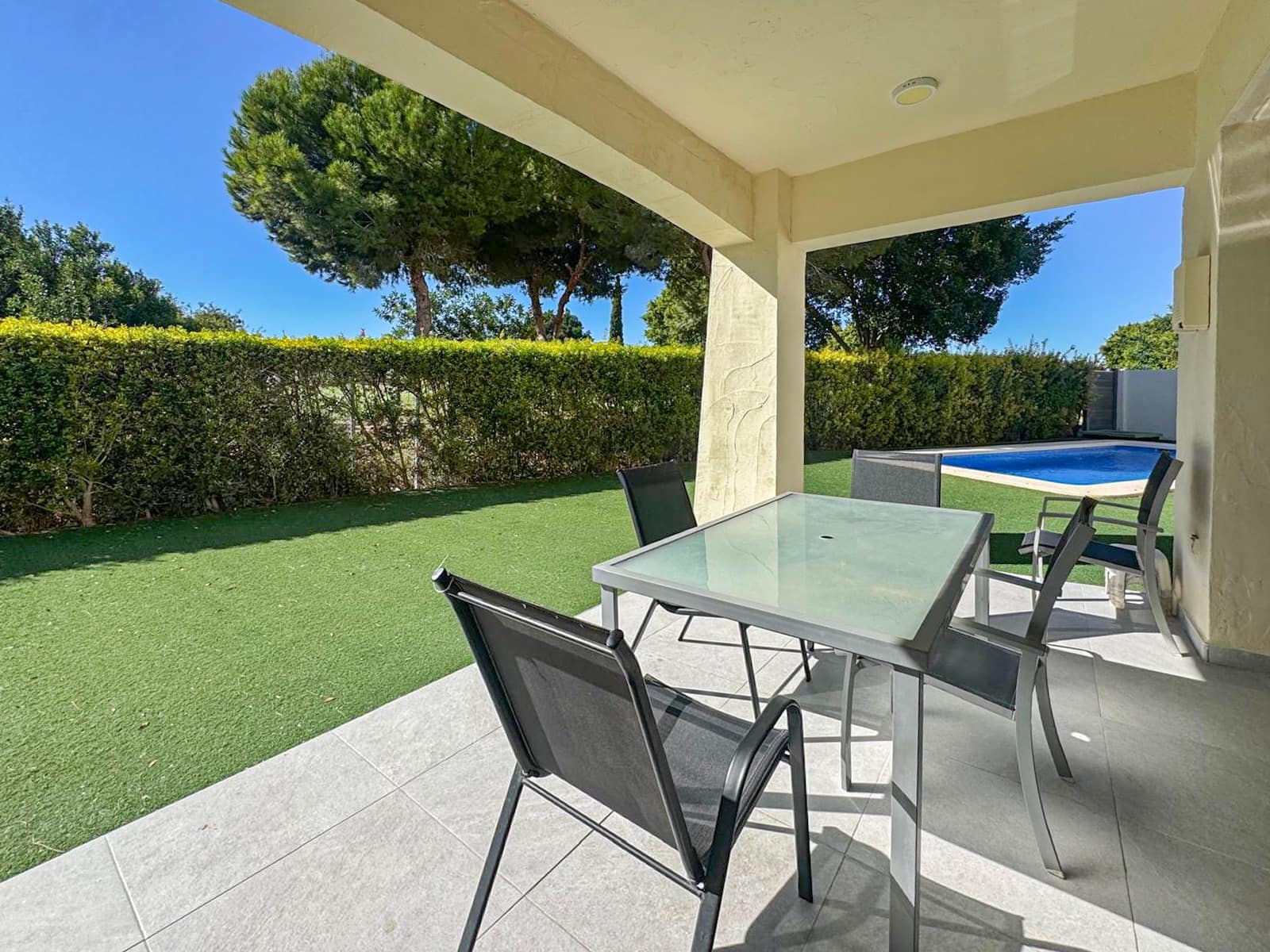 4 soveværelse Villa til salg i Roda med swimmingpool garage - € 624.950 (Ref: 9360107)