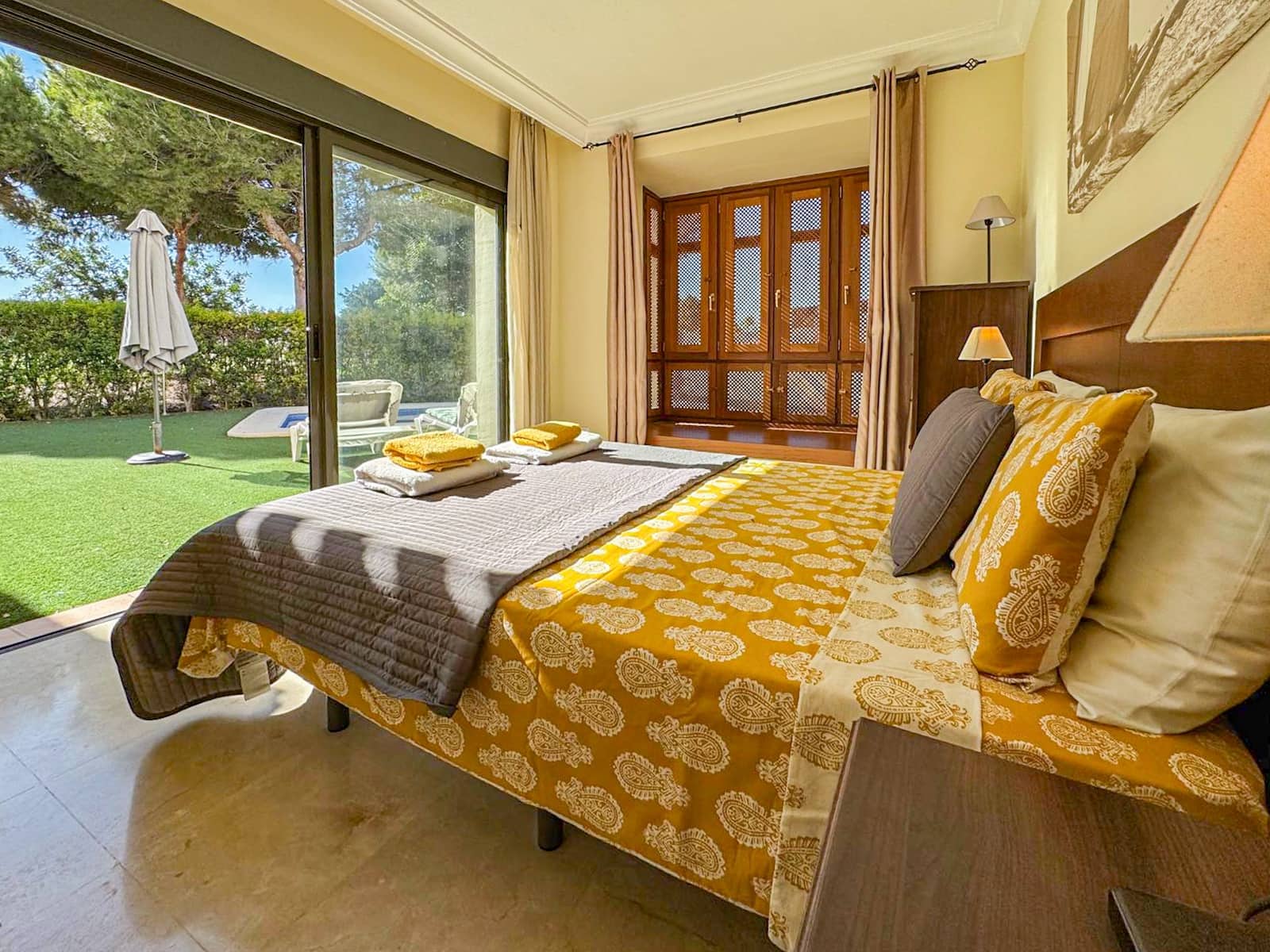 4 soveværelse Villa til salg i Roda med swimmingpool garage - € 624.950 (Ref: 9360107)