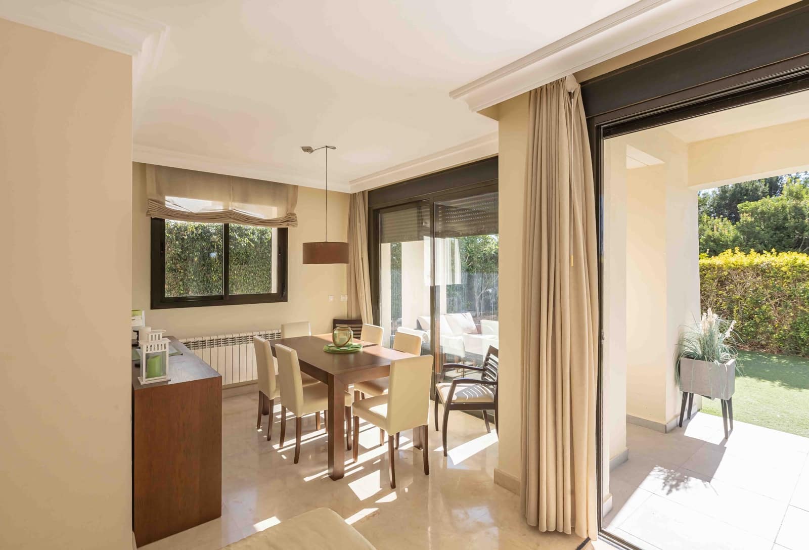 4 soveværelse Villa til salg i Roda med swimmingpool garage - € 624.950 (Ref: 9360107)