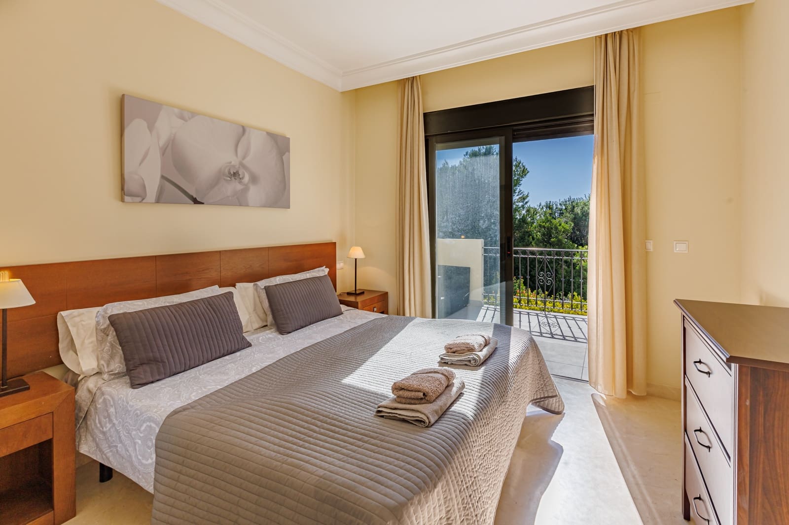 4 soveværelse Villa til salg i Roda med swimmingpool garage - € 624.950 (Ref: 9360107)