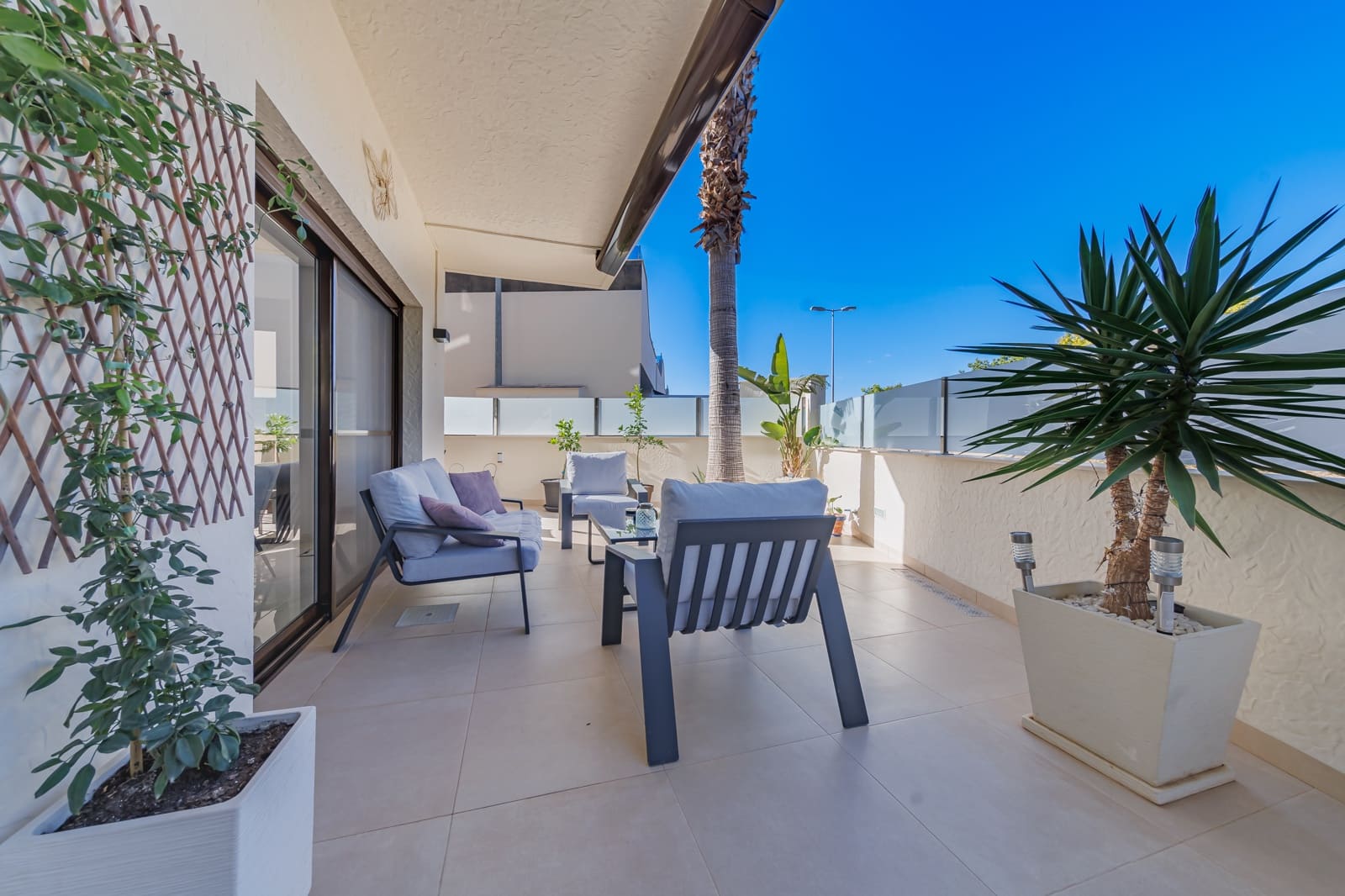 3 soveværelse Byhus til salg i Dolores De Pacheco med swimmingpool garage - € 374.950 (Ref: 9409336)