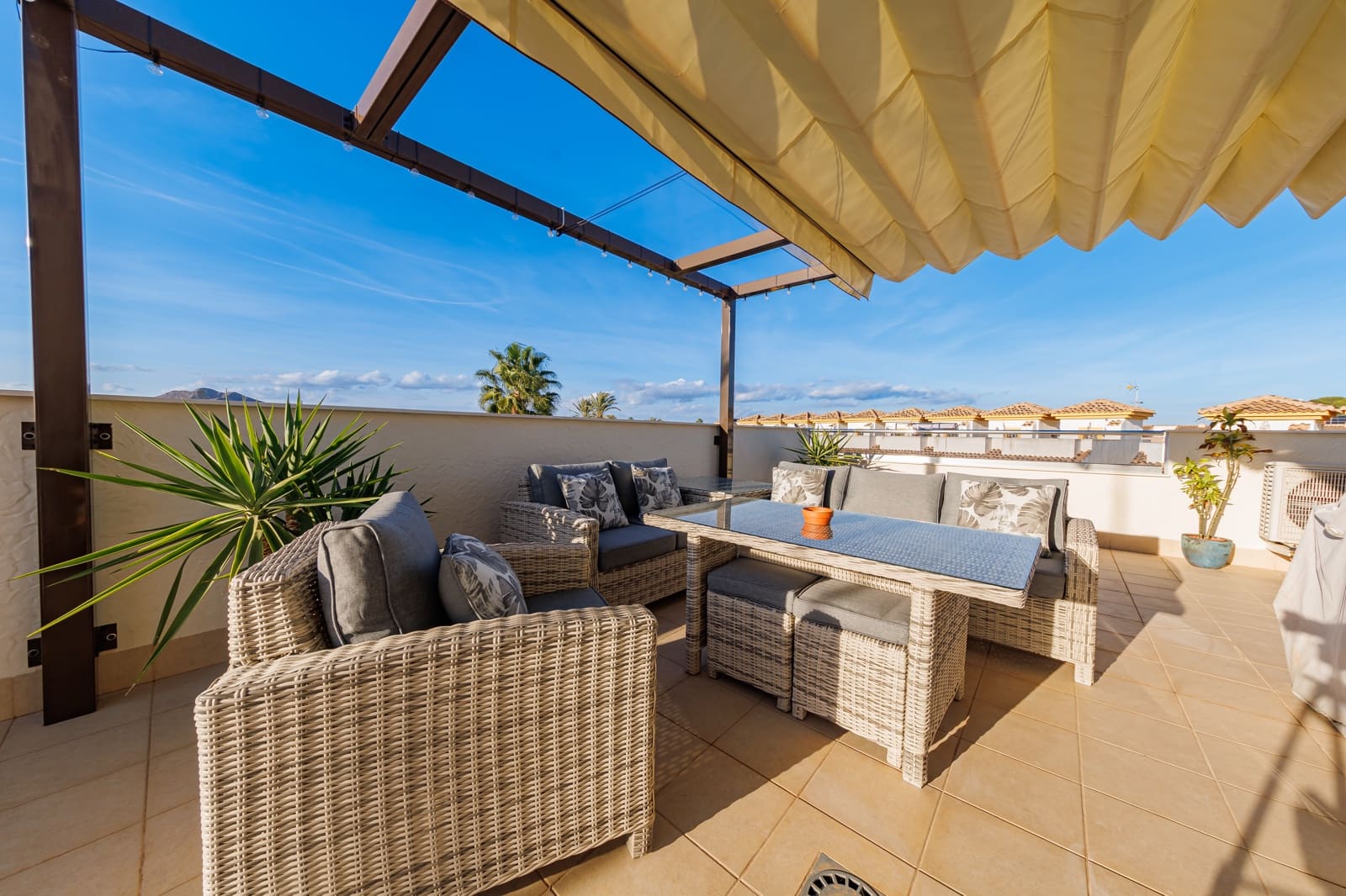 3 soveværelse Byhus til salg i Dolores De Pacheco med swimmingpool garage - € 374.950 (Ref: 9409336)