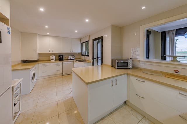 3 slaapkamer Villa te koop in Roda Golf, San Javier met zwembad garage - € 549.900 (Ref: 9450491)