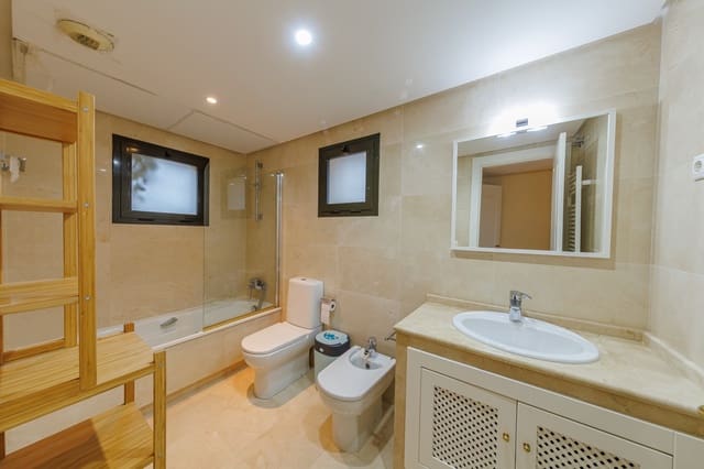 3 sovrum Villa till salu i Roda Golf, San Javier med pool garage - 549 900 € (Ref: 9450491)