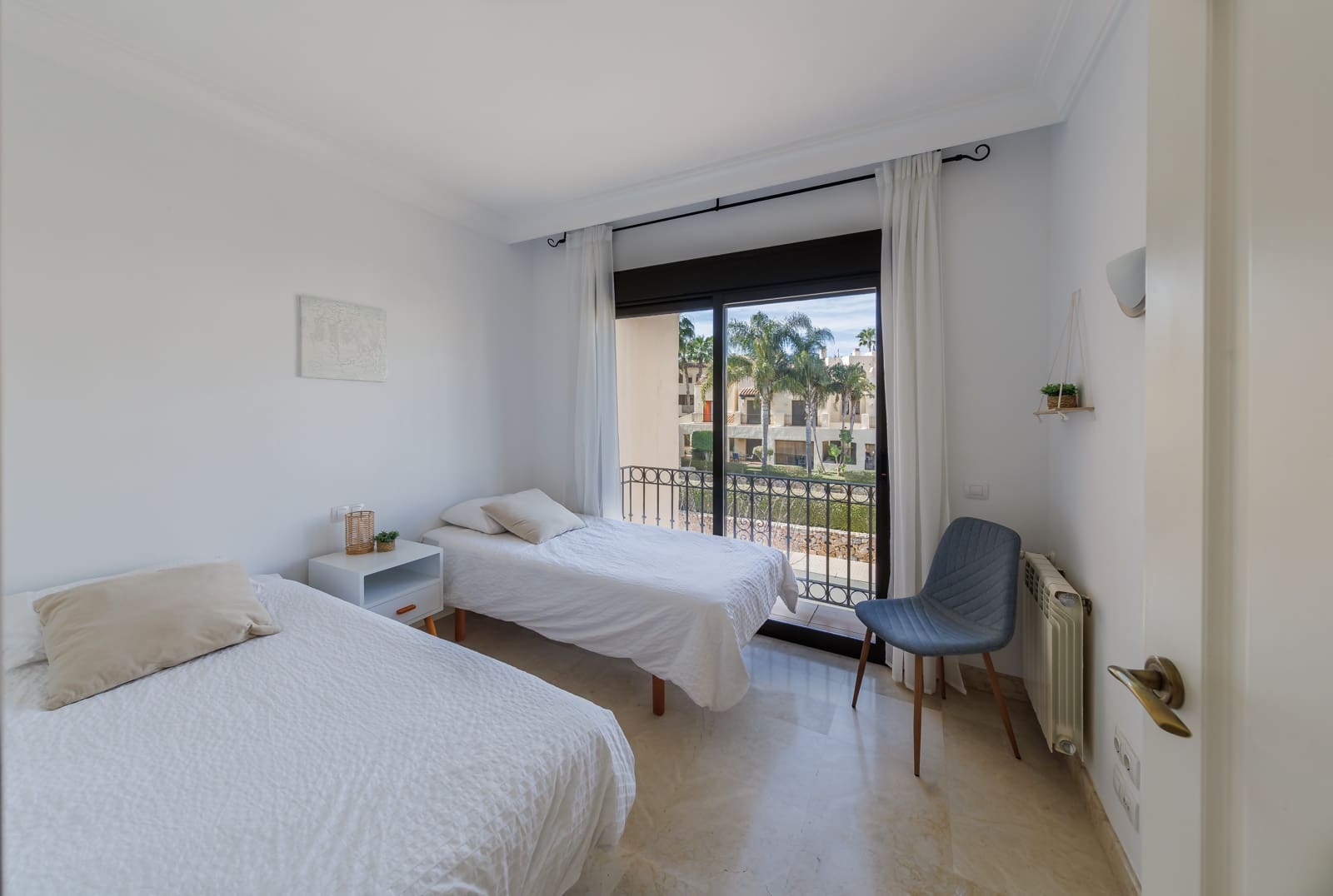 2 slaapkamer Huis te koop in Roda met zwembad garage - € 229.000 (Ref: 9539873)