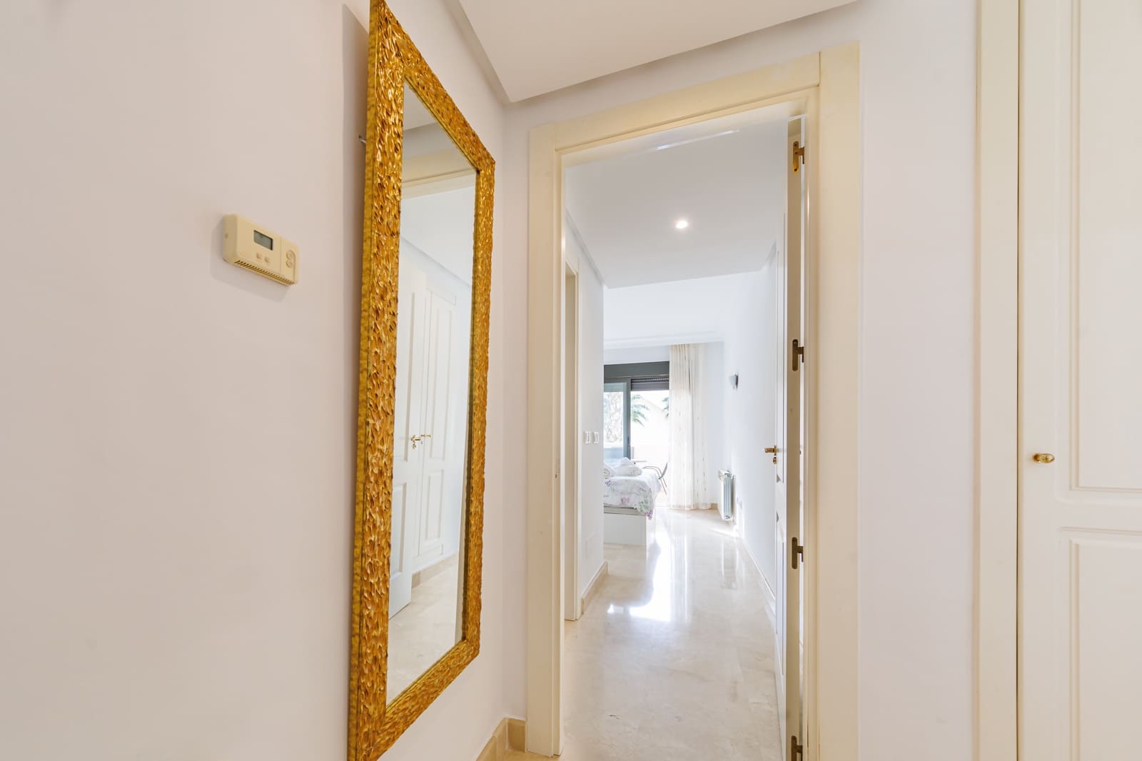 2 soverom Leilighet til salgs i Roda med svømmebasseng garasje - € 179 000 (Ref: 9553111)