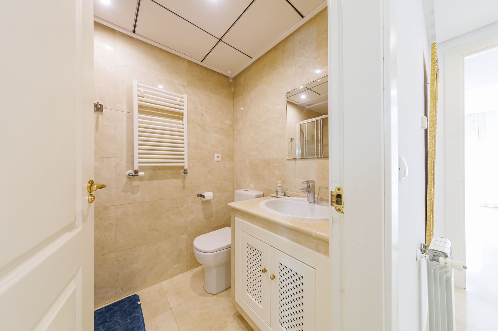 2 soverom Leilighet til salgs i Roda med svømmebasseng garasje - € 179 000 (Ref: 9553111)