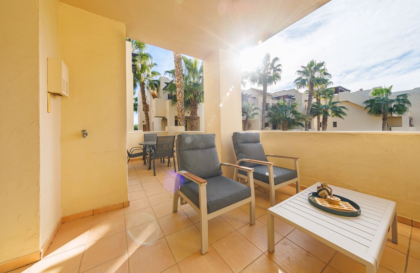 2 soverom Leilighet til salgs i Roda med svømmebasseng garasje - € 179 000 (Ref: 9553111)