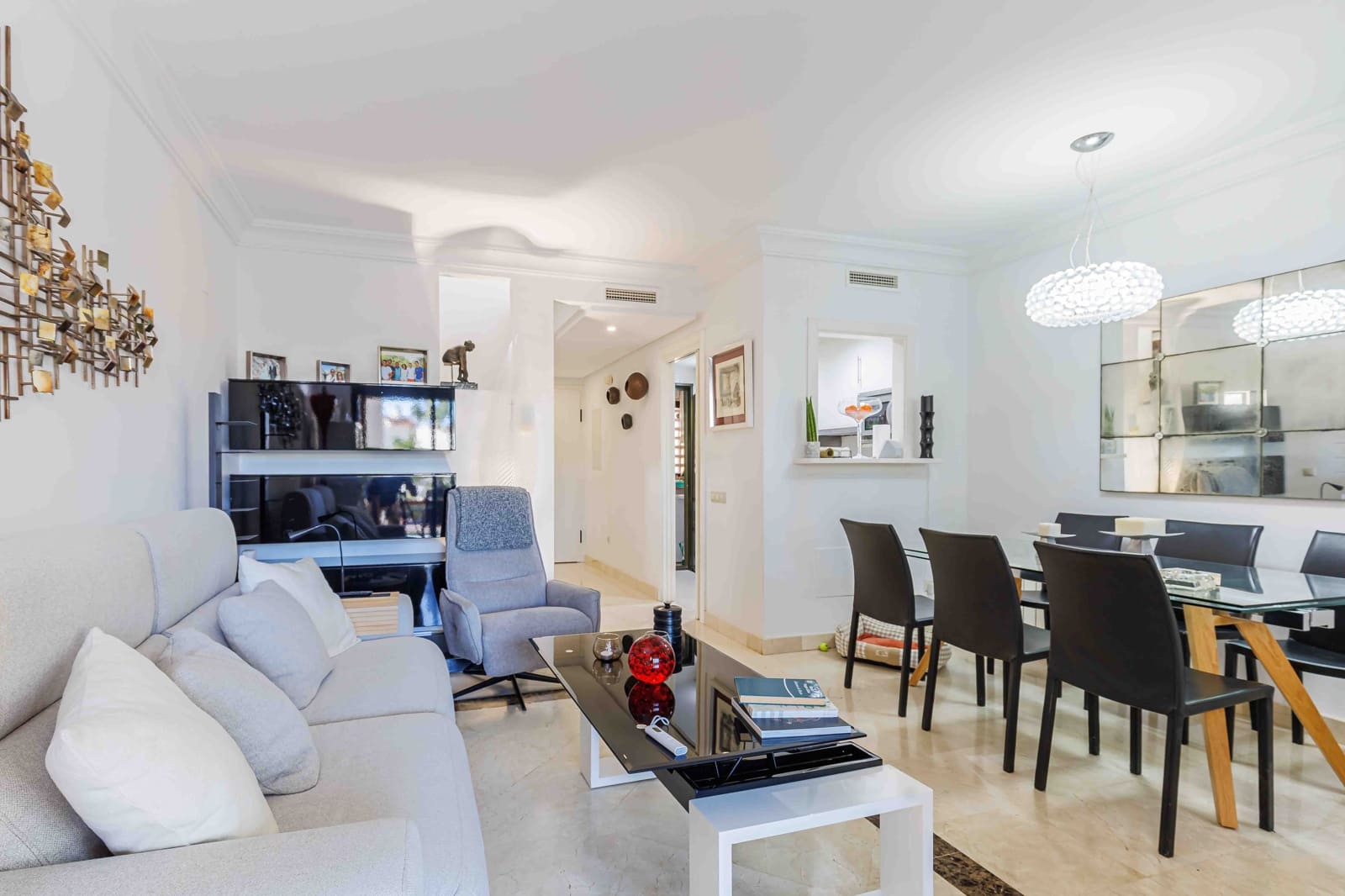 3 bedroom Townhouse for sale in Roda with pool garage - € 299,000 (Ref: 9588229)