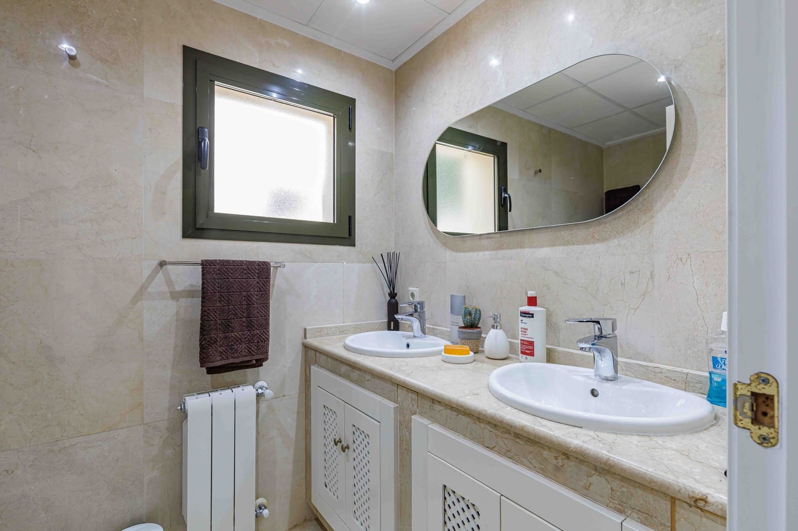 3 bedroom Townhouse for sale in Roda with pool garage - € 299,000 (Ref: 9588229)