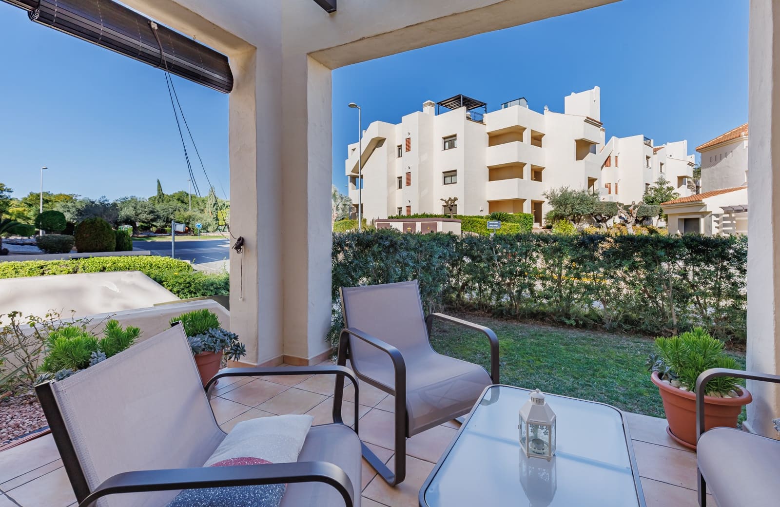 2 makuuhuone Omakotitalo myytävänä paikassa Roda mukana uima-altaan 
autotalli - 210 000 € (Ref: 9599951)