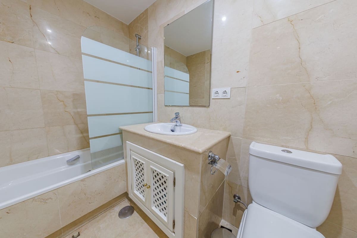 3 sovrum Lägenhet till salu i Roda med pool garage - 264 900 € (Ref: 9614523)