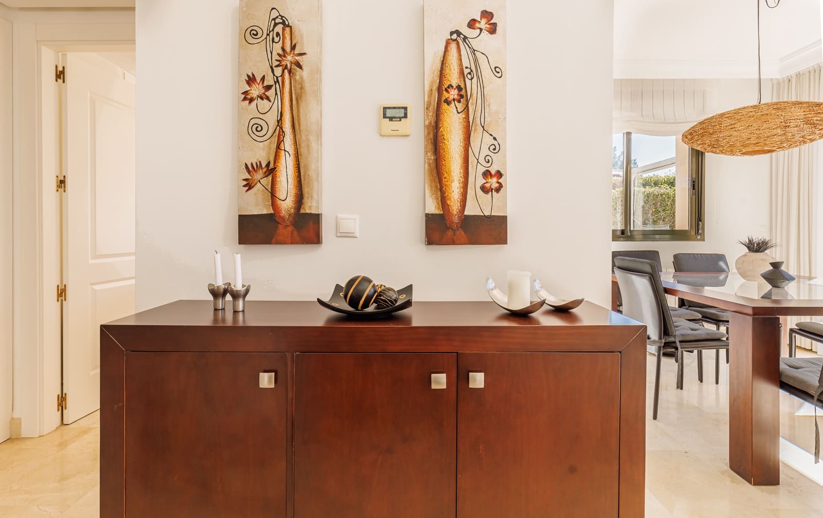 Chalet de 3 habitaciones en Roda en venta con piscina garaje - 650.000 € (Ref: 9631383)