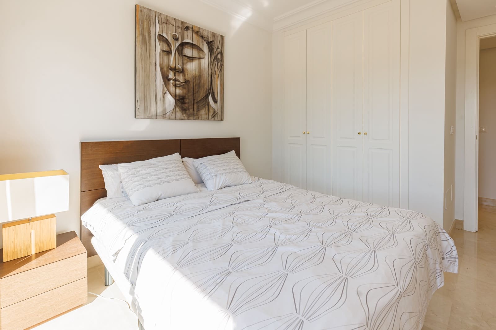 Chalet de 3 habitaciones en Roda en venta con piscina garaje - 650.000 € (Ref: 9631383)