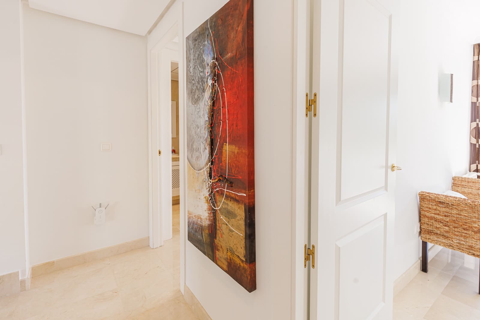 Chalet de 3 habitaciones en Roda en venta con piscina garaje - 650.000 € (Ref: 9631383)