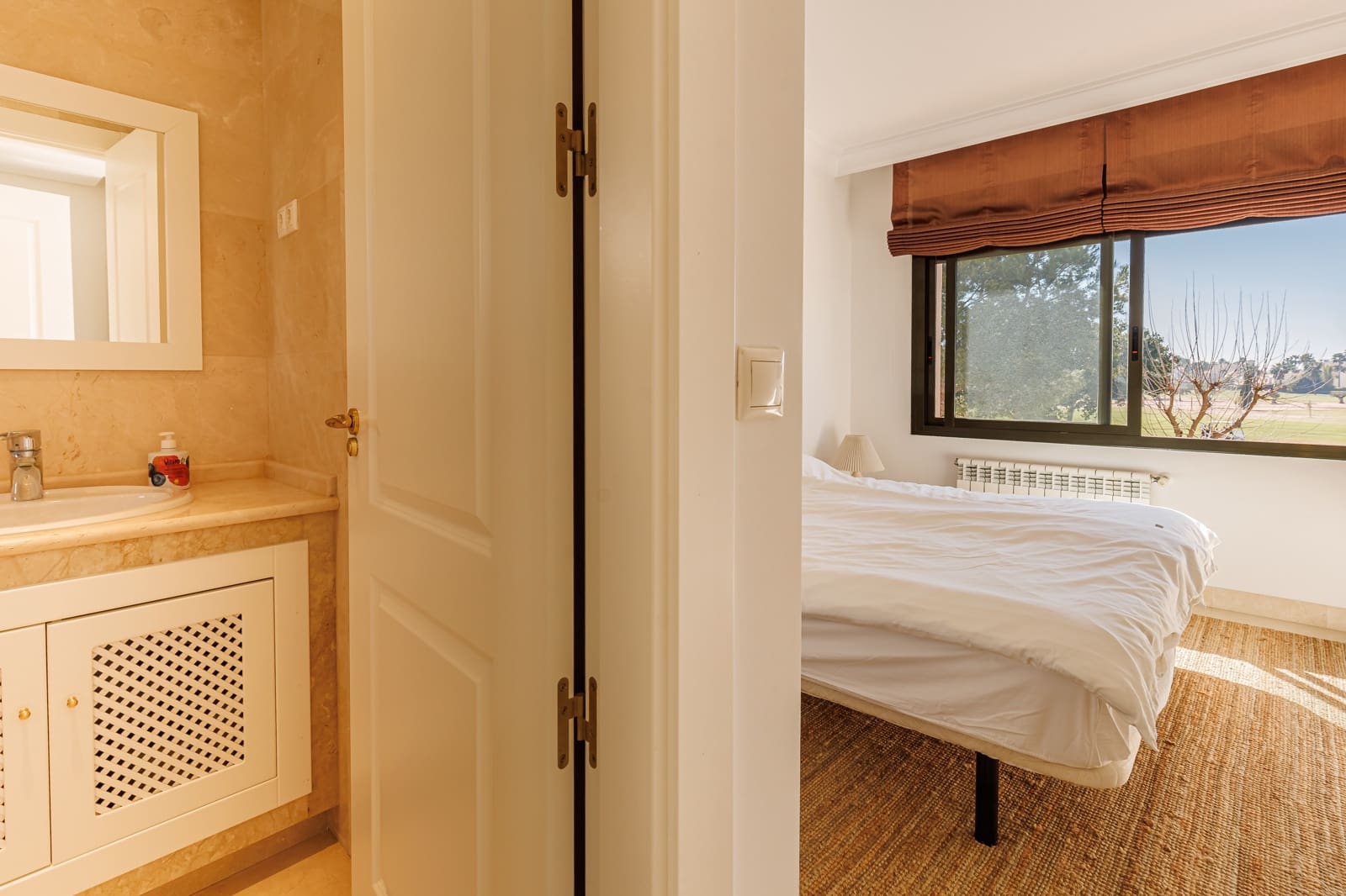 Chalet de 3 habitaciones en Roda en venta con piscina garaje - 650.000 € (Ref: 9631383)