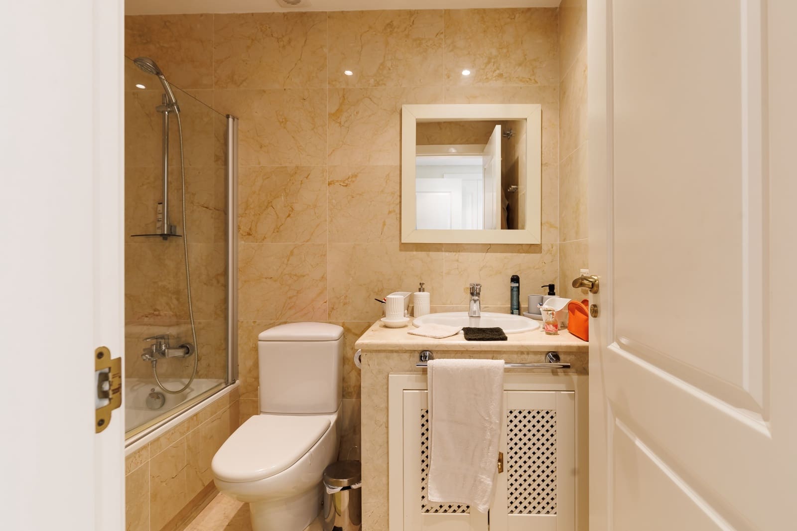 2 sypialnia Apartament na sprzedaż w Roda z basenem garażem - 214 950 € (Ref: 9660603)