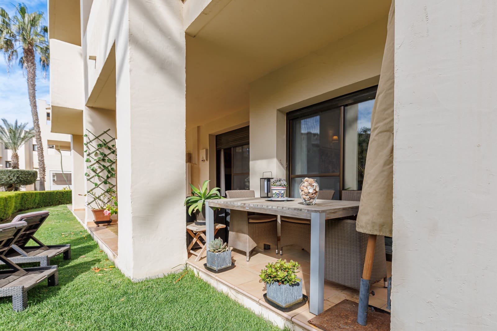 2 sypialnia Apartament na sprzedaż w Roda z basenem garażem - 214 950 € (Ref: 9660603)