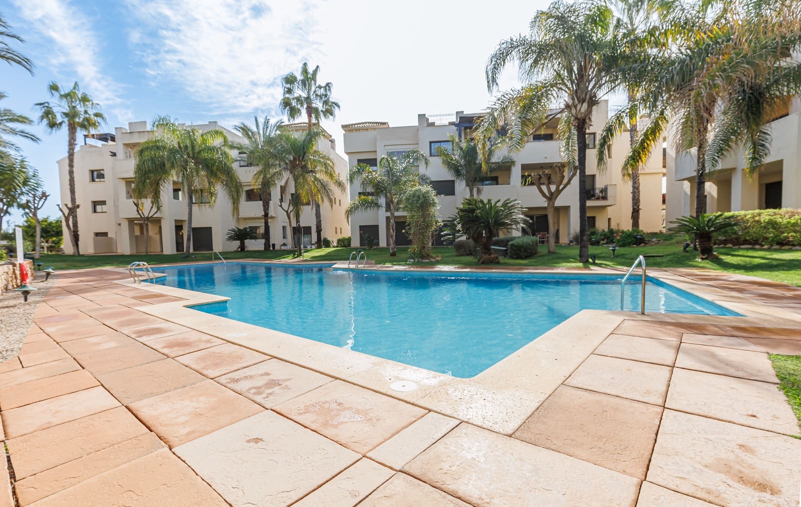 2 sypialnia Apartament na sprzedaż w Roda z basenem garażem - 214 950 € (Ref: 9660603)