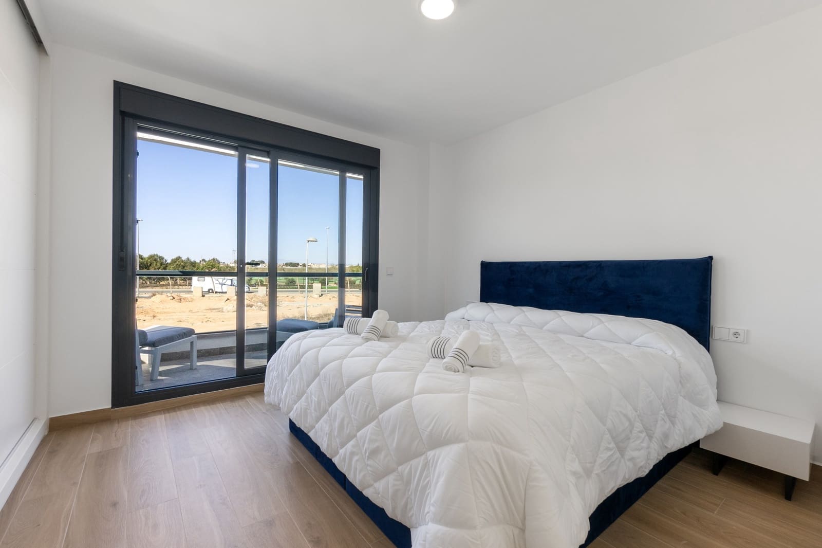 3 camera da letto Villa in vendita in Roda con piscina garage - 450.000 € (Rif: 9667081)