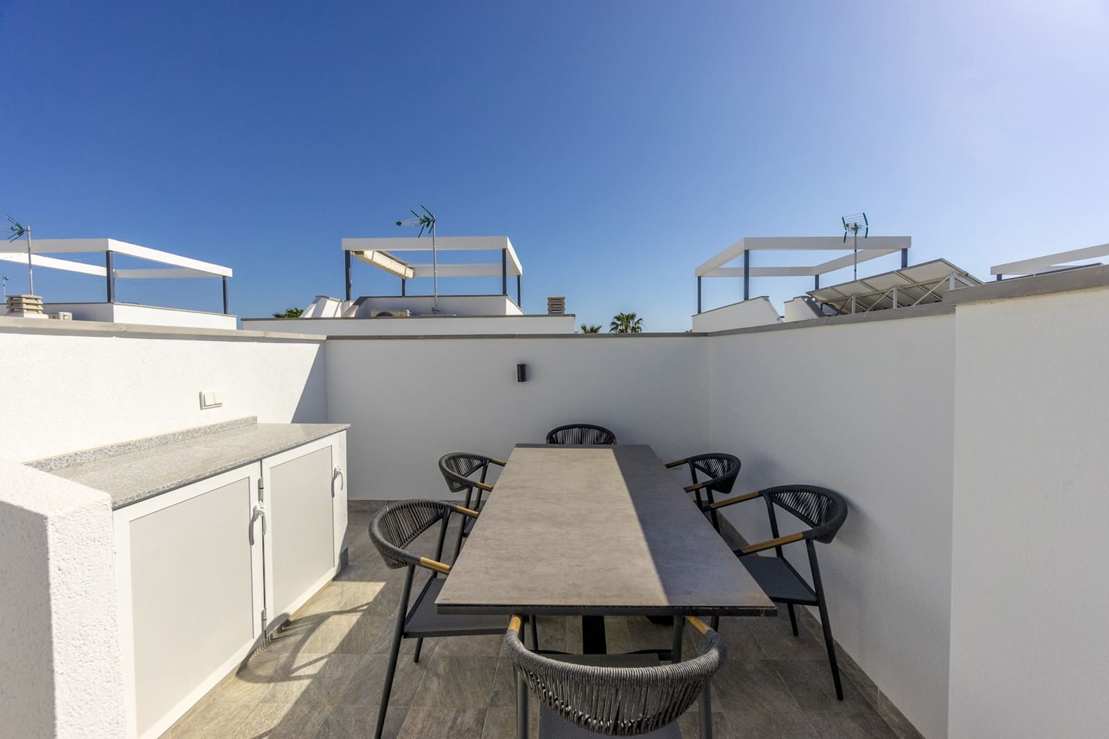 3 camera da letto Villa in vendita in Roda con piscina garage - 450.000 € (Rif: 9667081)