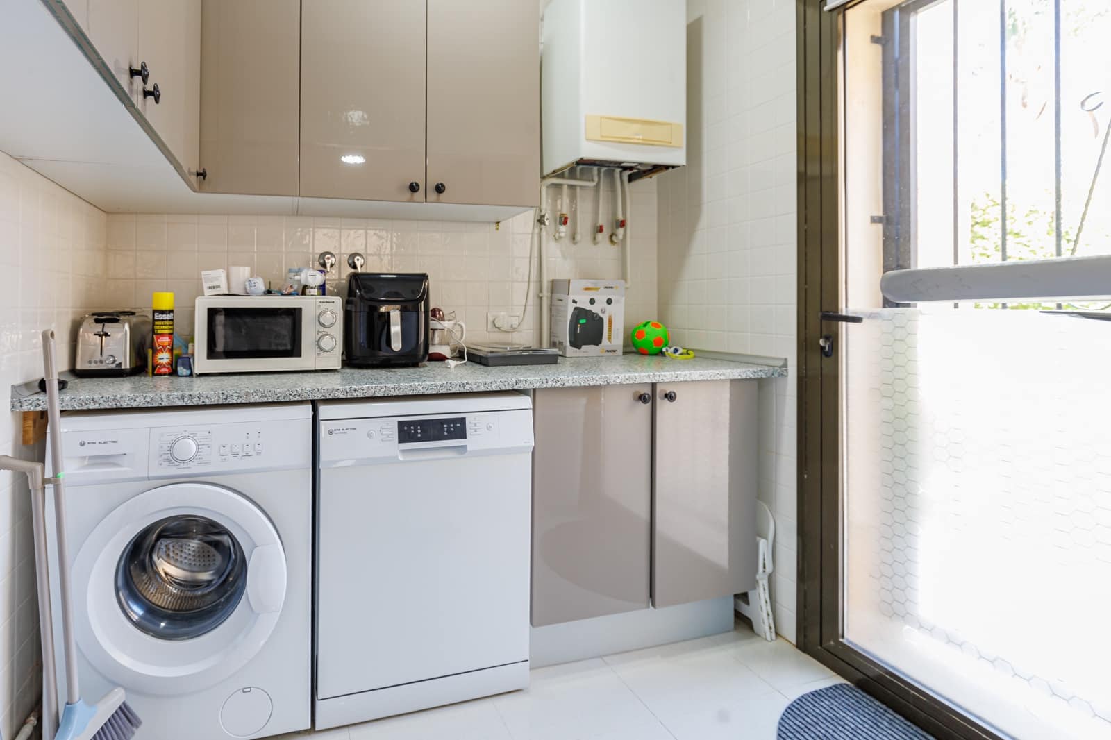 3 slaapkamer Huis te koop in Roda met zwembad garage - € 279.950 (Ref: 9683201)