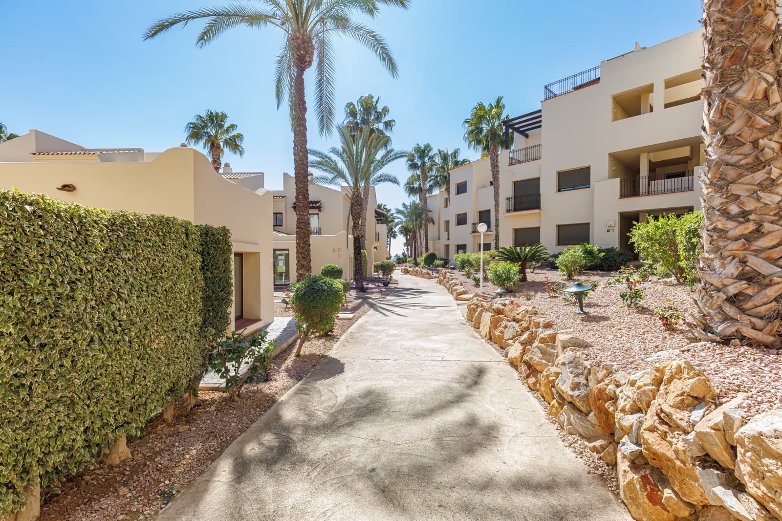 3 slaapkamer Huis te koop in Roda met zwembad garage - € 279.950 (Ref: 9683201)