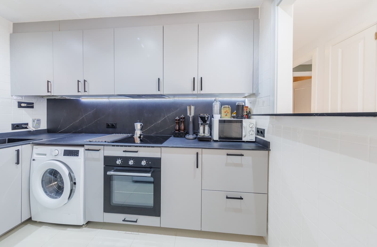 Ático de 2 habitaciones en Roda en venta con piscina garaje - 249.950 € (Ref: 9742146)