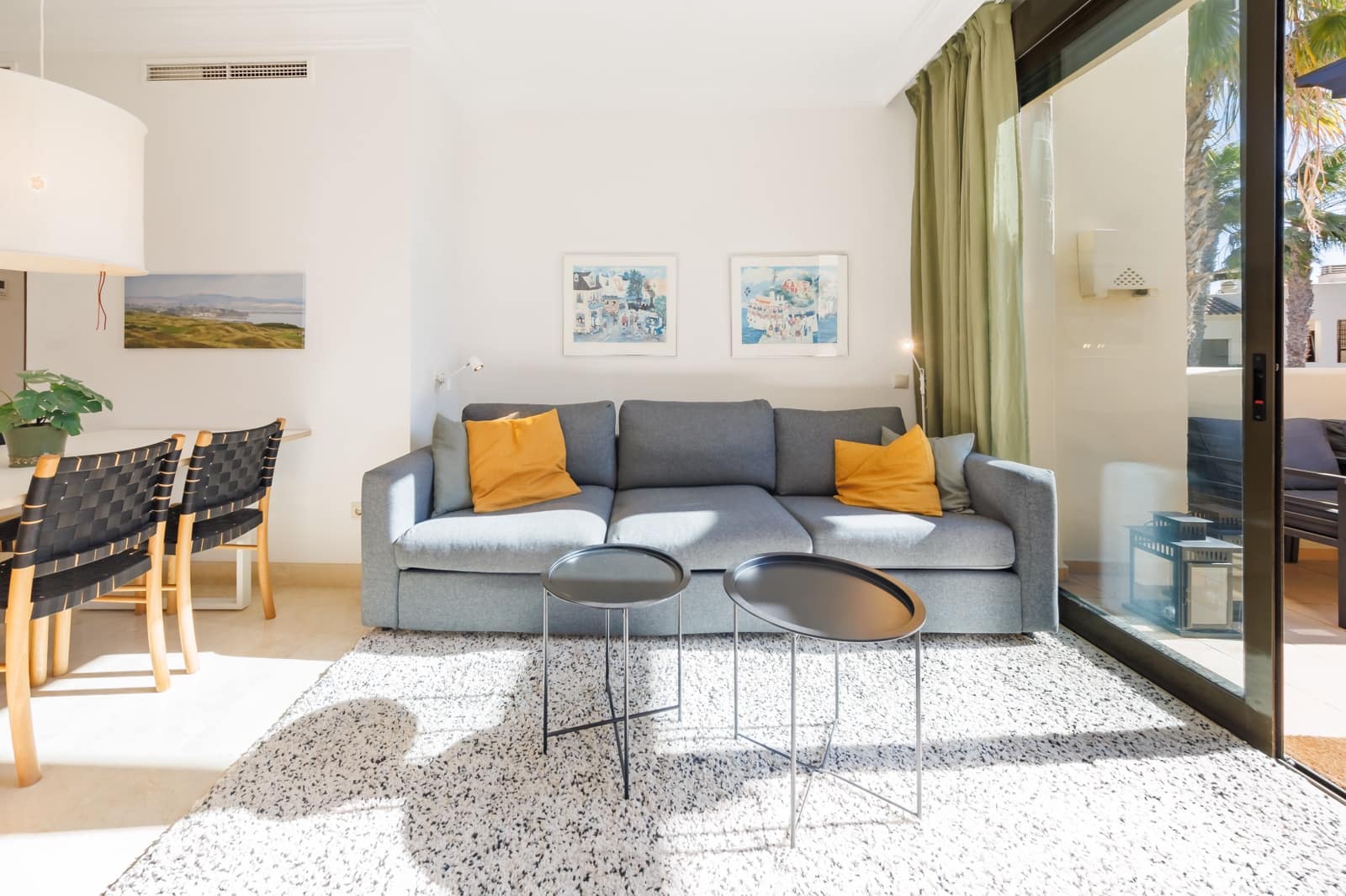 Ático de 2 habitaciones en Roda en venta con piscina garaje - 249.950 € (Ref: 9742146)