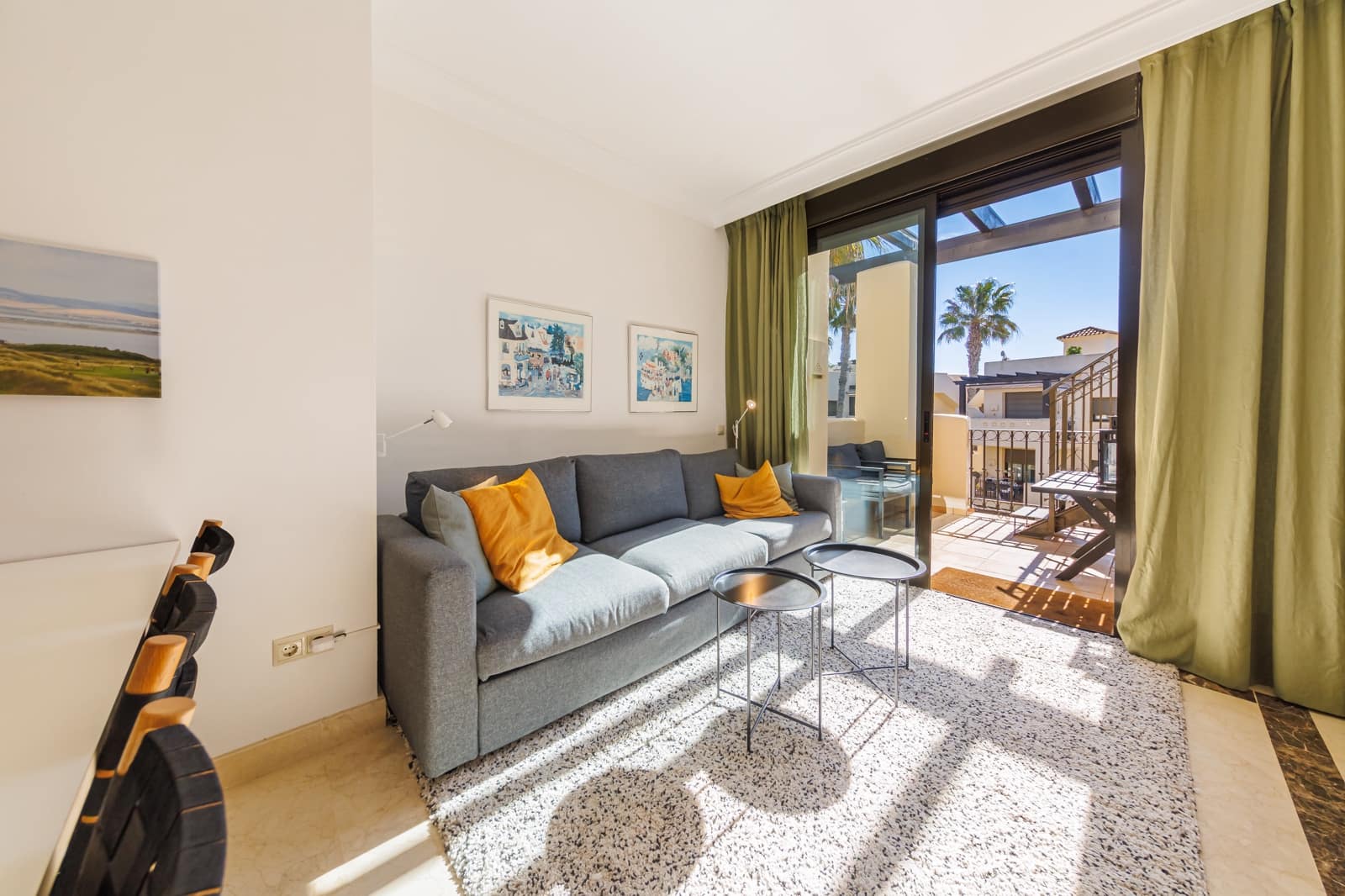 Ático de 2 habitaciones en Roda en venta con piscina garaje - 249.950 € (Ref: 9742146)