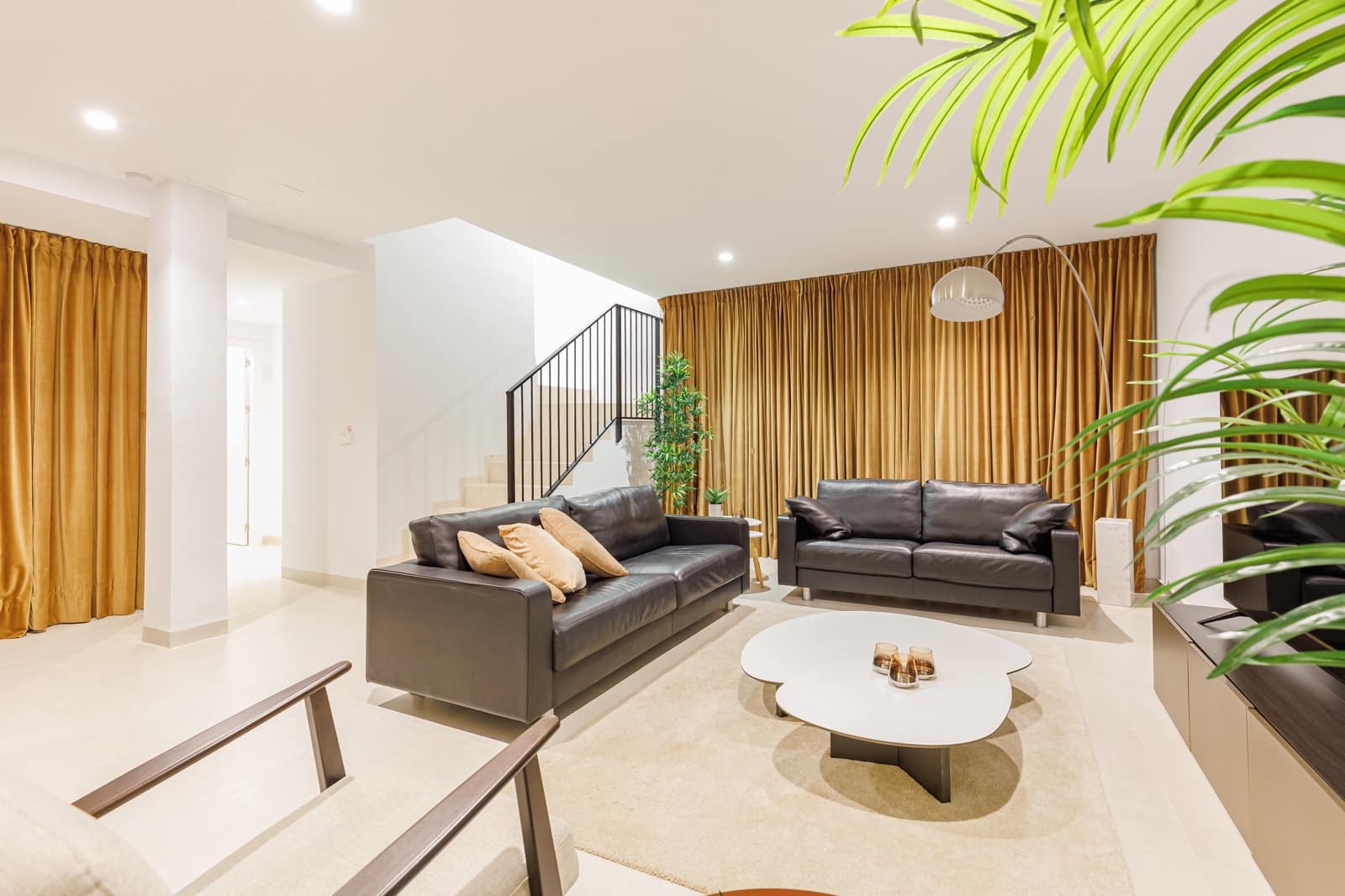 3 slaapkamer Rijtjeshuis te koop in Torre-Pacheco met zwembad garage - € 464.950 (Ref: 9763900)