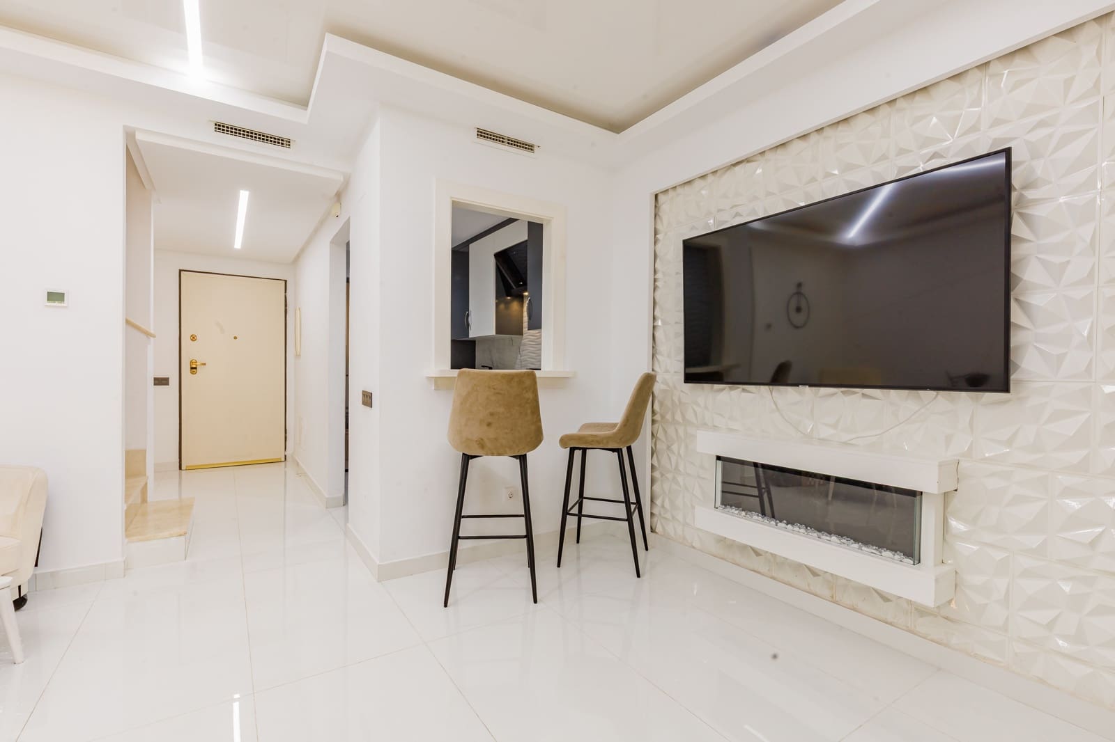 2 sovrum Hus till salu i Roda med pool garage - 235 000 € (Ref: 9800691)