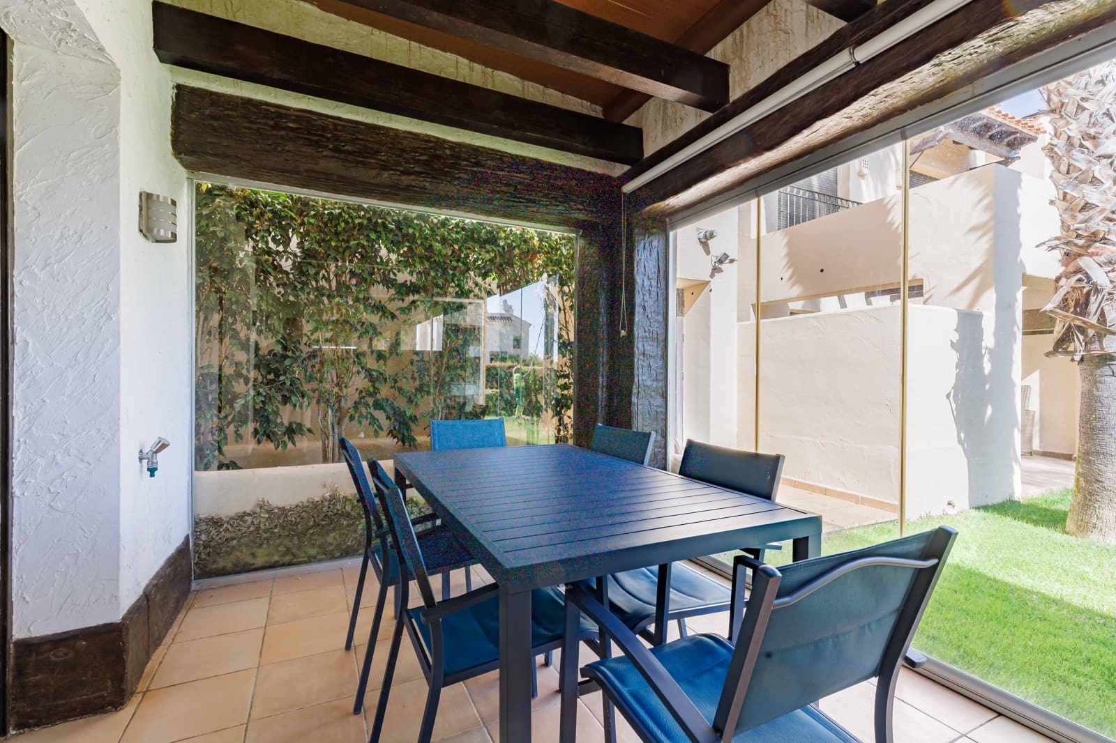 2 sovrum Hus till salu i Roda med pool garage - 235 000 € (Ref: 9800691)