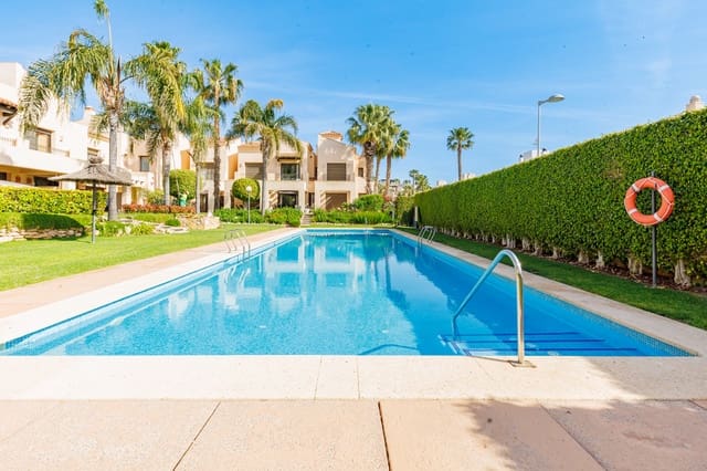 Casa de 2 habitaciones en Roda Golf, San Javier en venta con piscina garaje - 235.000 € (Ref: 9800691)