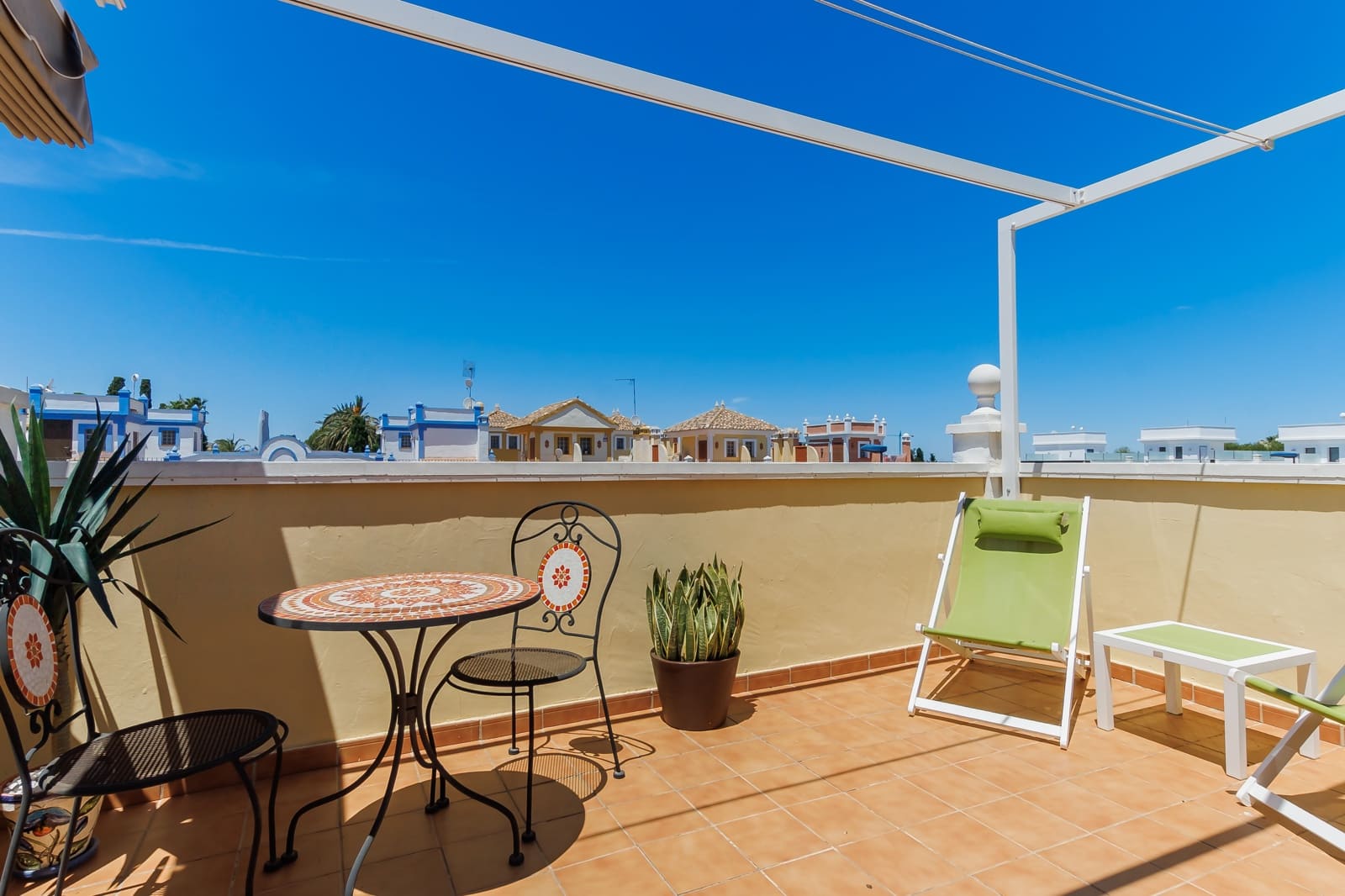 2 soveværelse Byhus til salg i Roda med swimmingpool garage - € 204.950 (Ref: 9861209)