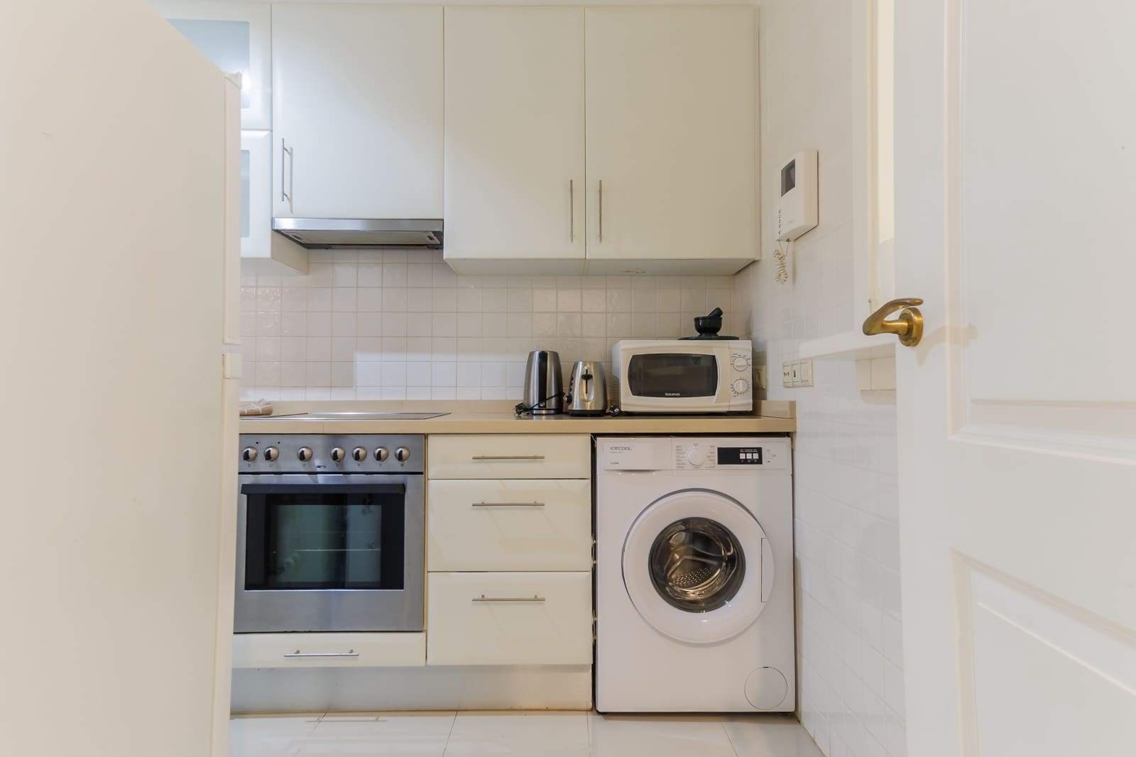 2 soverom Leilighet til salgs i Roda med svømmebasseng garasje - € 212 950 (Ref: 9885123)