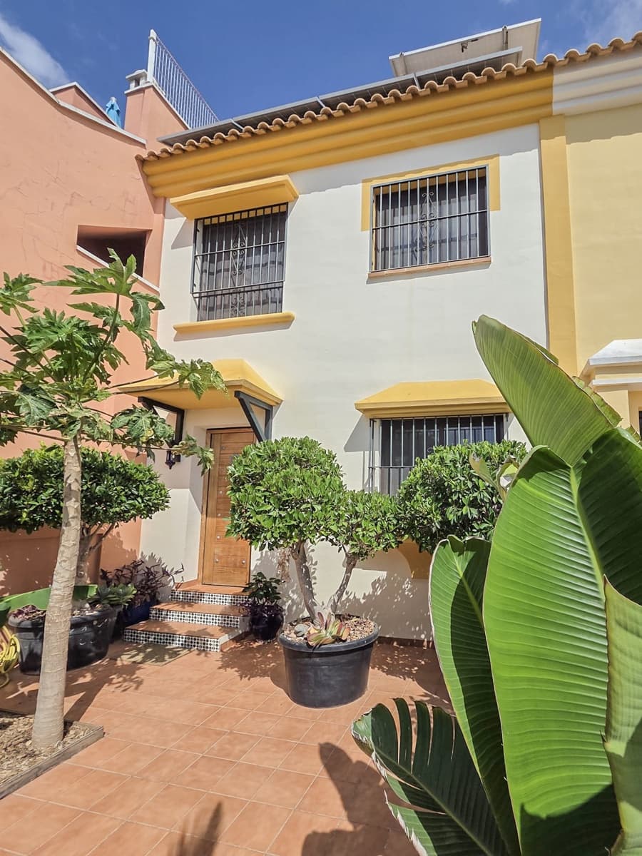 3 camera da letto Casa in vendita in Roda con piscina garage - 259.950 € (Rif: 9905238)