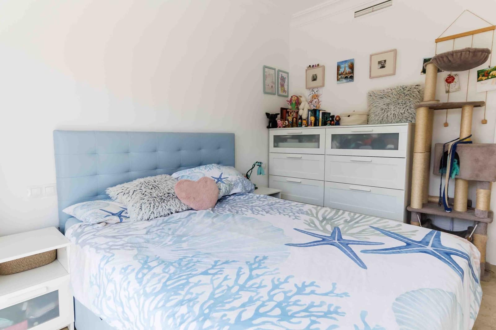 Casa de 2 habitaciones en Roda en venta con piscina garaje - 215.000 € (Ref: 9914786)