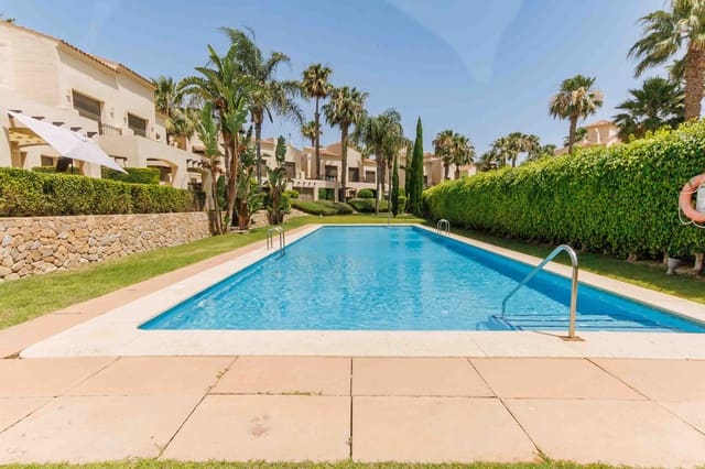 Casa de 2 habitaciones en Roda Golf, San Javier en venta con piscina garaje - 215.000 € (Ref: 9914786)