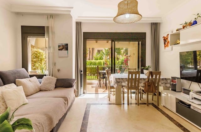 Casa de 2 habitaciones en Roda Golf, San Javier en venta con piscina garaje - 215.000 € (Ref: 9914786)
