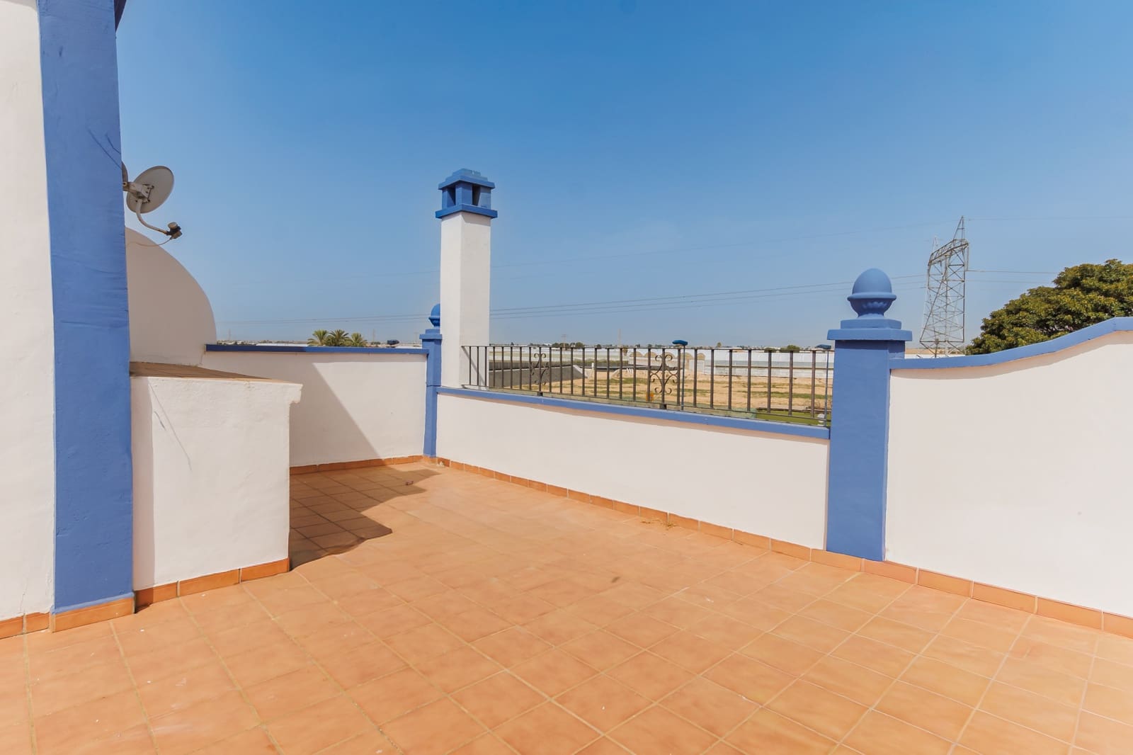 3 soveværelse Byhus til salg i Roda med swimmingpool garage - € 199.950 (Ref: 9968888)